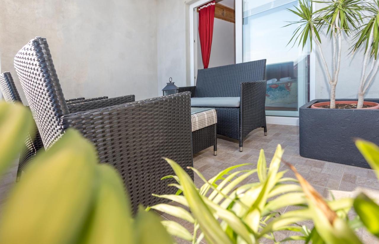 Lucy Apartment Hvar Town