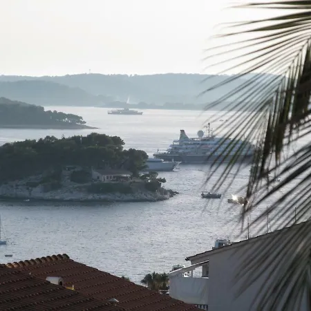 Apartman Lucy Hvar Town Exteriér fotografie