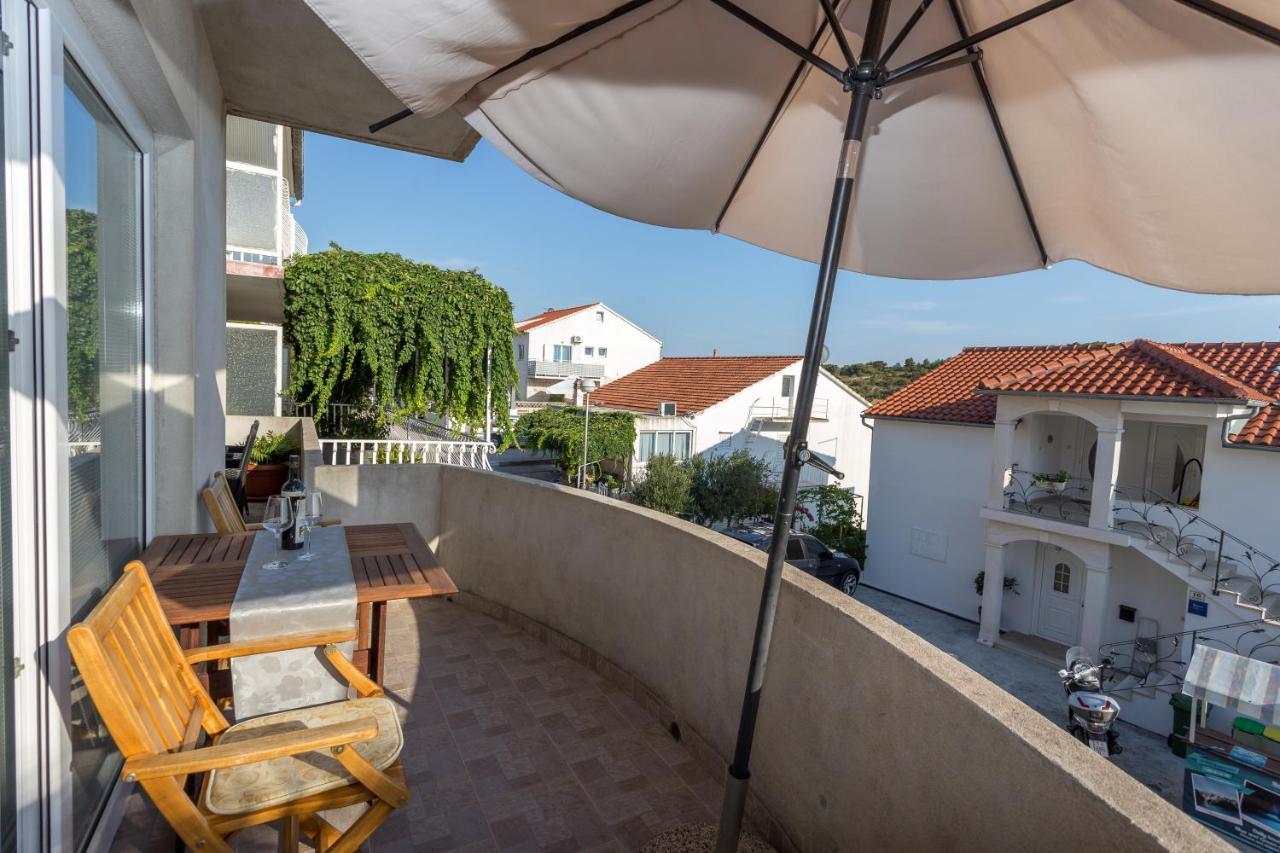 Apartment Lucy Hvar Town